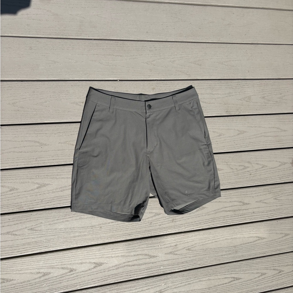 lululemon athletica Gray Men Shorts Hybrids